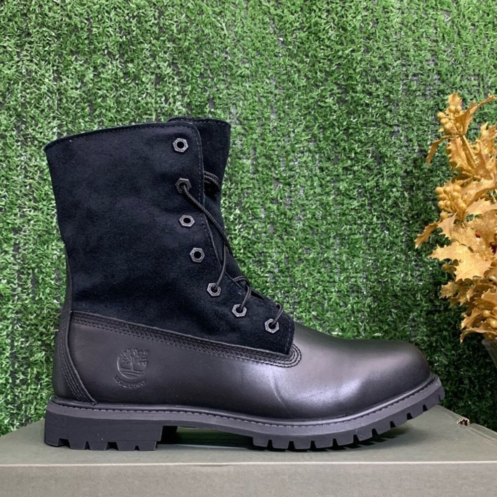 WOMEN'S TIMBERLAND FOLD-DOWN BOOT